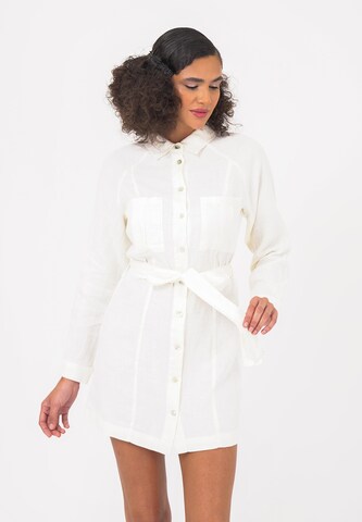 FRESHLIONS Blousejurk 'Belinda' in Wit: voorkant
