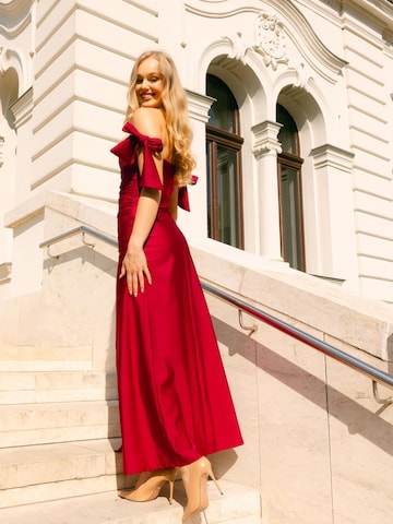 GRAZIA STORE Společenské šaty 'Heni' – červená