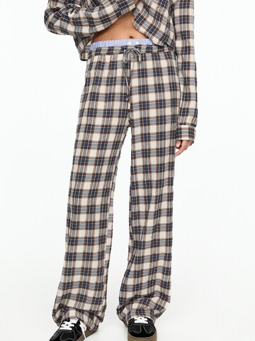 Pull&Bear Wide leg Byxa i blå: framsida