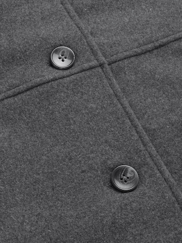 Manteau mi-saison Cellbes of Sweden en gris