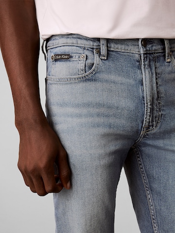 Coupe slim Jean Calvin Klein en bleu