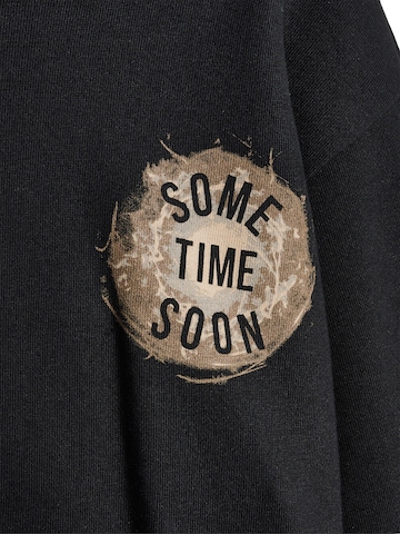 SOMETIME SOON Sweatshirt in Black