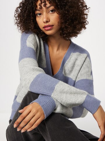 QS Knit Cardigan in Blue