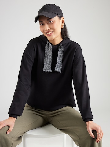 PIECES Sweatshirt 'PCCHILLI' in Black: front