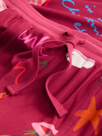 Pyjama Next en rouge