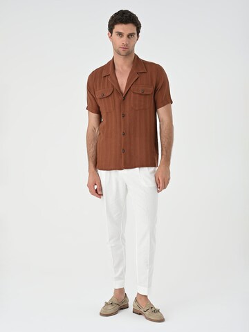 Coupe regular Chemise Antioch en marron