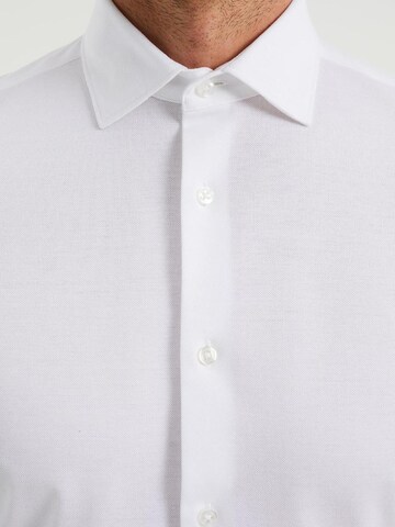 WE Fashion - Ajuste estrecho Camisa en blanco