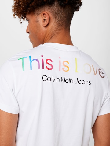 Calvin Klein Jeans - Camiseta en blanco