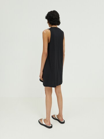 EDITED Dress 'Aleana' in Black