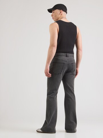 WEEKDAY Дънки Bootcut Дънки в черно