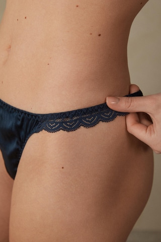 INTIMISSIMI Thong in Blue