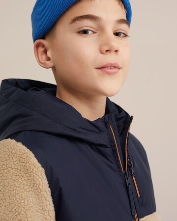 WE Fashion Between-season jacket in Beige