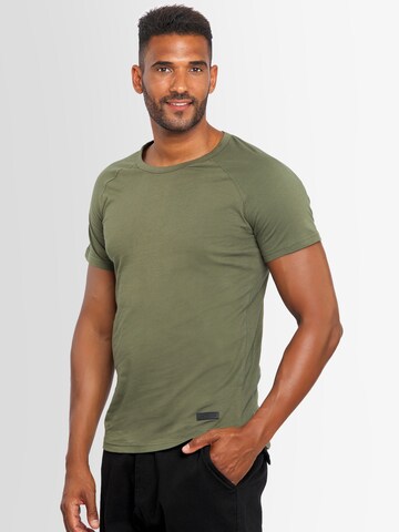 Alessandro Salvarini Shirt in Green: front