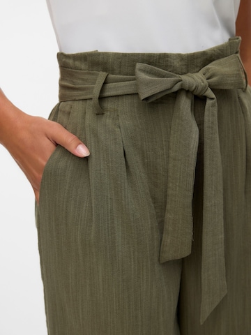 VERO MODA - regular Pantalón '10343569' en verde