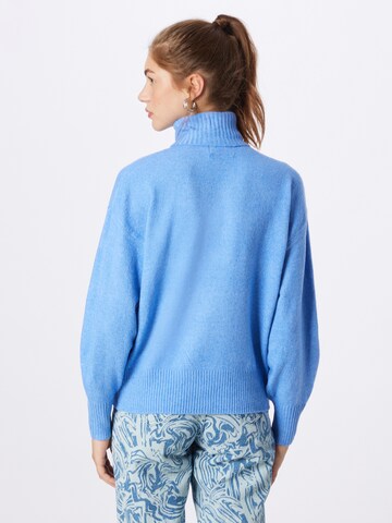 Pull-over 'Cava' PIECES en bleu