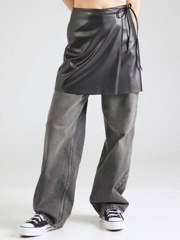 ABOUT YOU Skirt 'Philippa' in Black: front