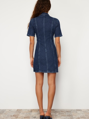 Trendyol - Vestido em azul