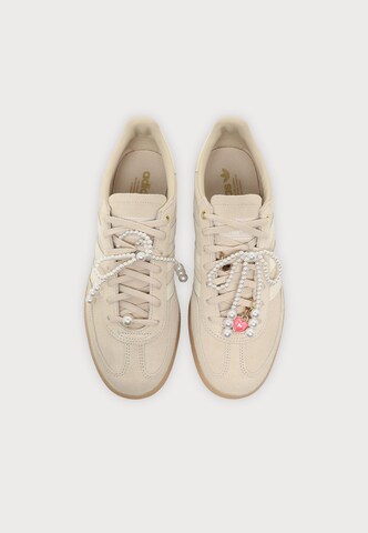 bēšs ADIDAS ORIGINALS Zemie brīvā laika apavi 'HANDBALL SPEZIAL'