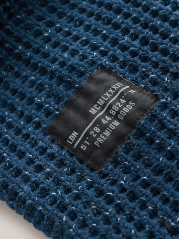 Next Pullover in Blau
