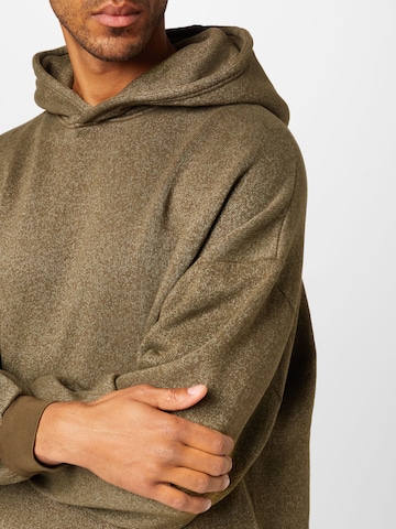 AMERICAN VINTAGE Sweatshirt 'IKATOWN' in Grün
