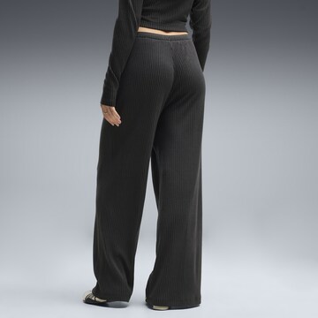 PUMA Wide leg Broek 'Essentials' in Zwart