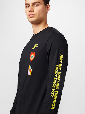 Nike Sportswear - Camiseta en negro