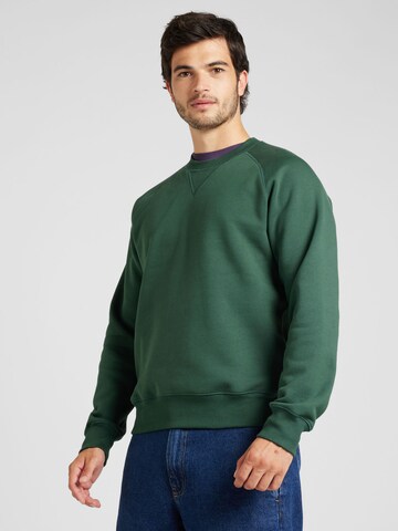 Carhartt WIP Sweatshirt 'Chase' in Green: front
