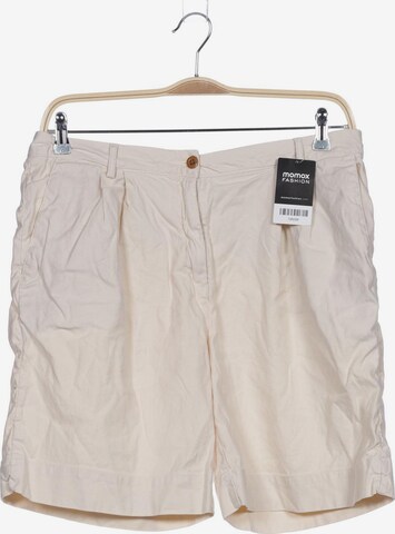 GANT Shorts in XXL in White: front