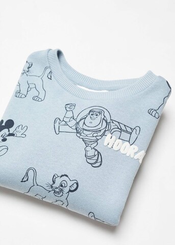 MANGO KIDS Sweatshirt 'Hoorray' i blå