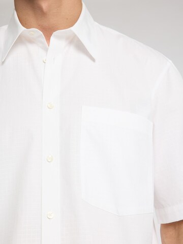 SELECTED - Ajuste confortable Camisa en blanco