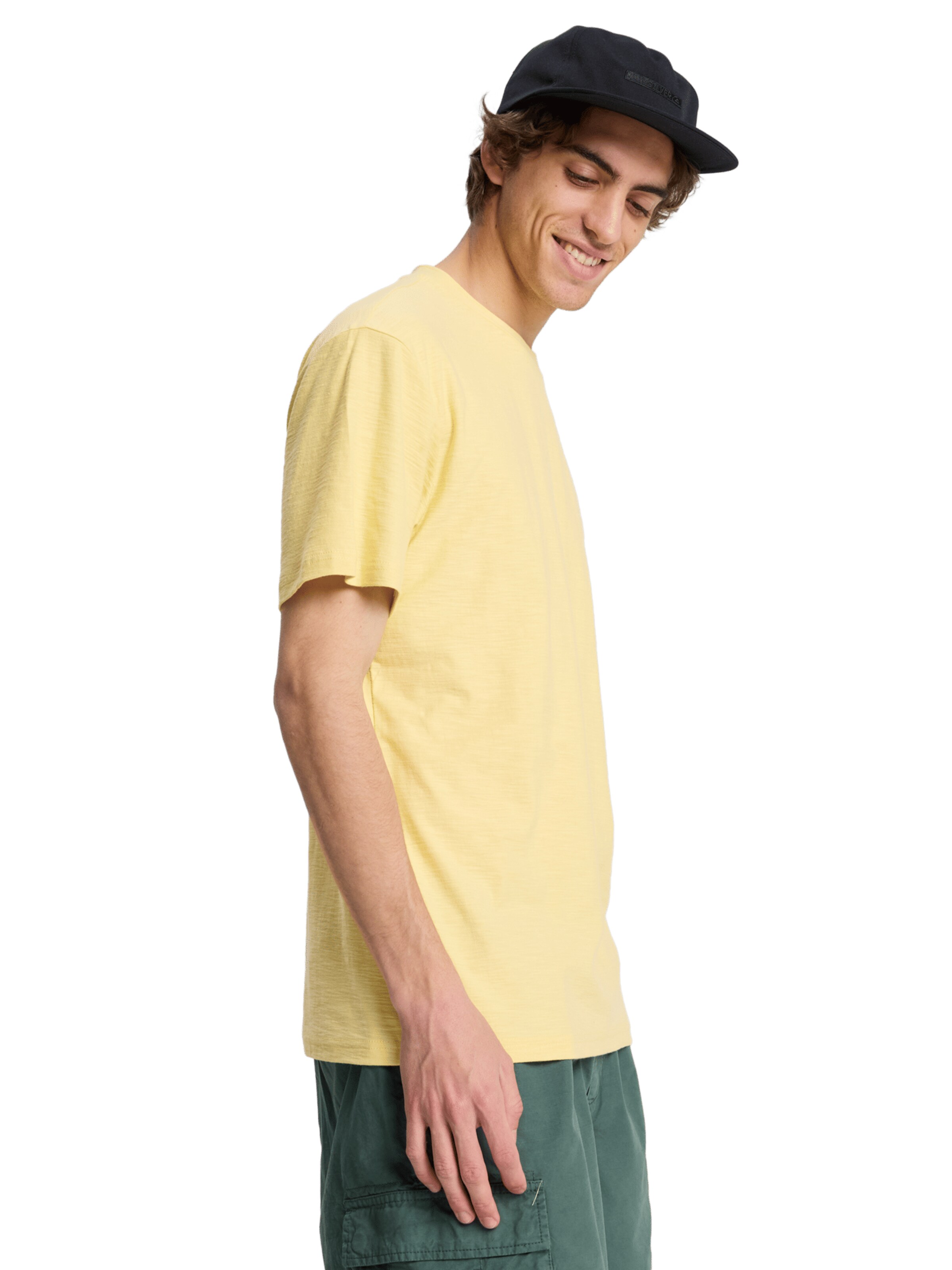 QUIKSILVER Shirt in Yellow