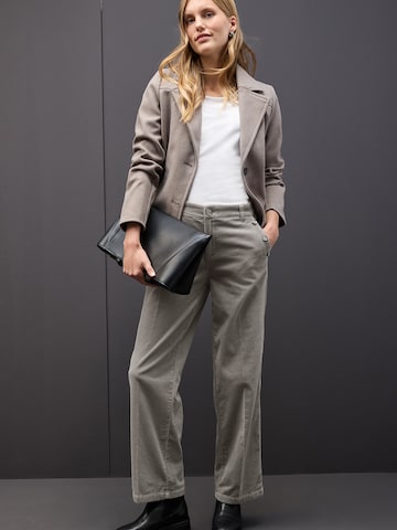 STREET ONE Regular Pleated Pants in Grey