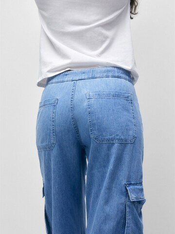 Pull&Bear Regular Cargo Pants in Blue