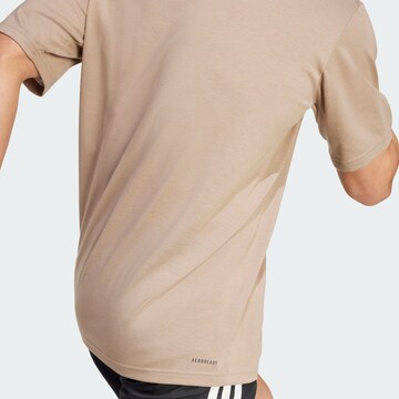 ADIDAS PERFORMANCE Функциональная футболка 'Train Essentials Feelready' в Коричневый