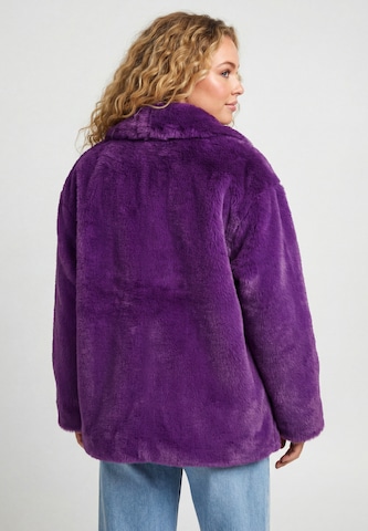 Veste mi-saison 'Fashion Look' taddy en violet