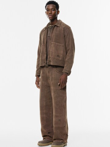 Veste mi-saison Pull&Bear en marron : devant
