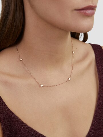 s.Oliver Kette 'Tiny Hearts' in Rot: Vorderseite