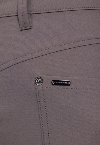 STREET ONE Slim fit Pants in Brown