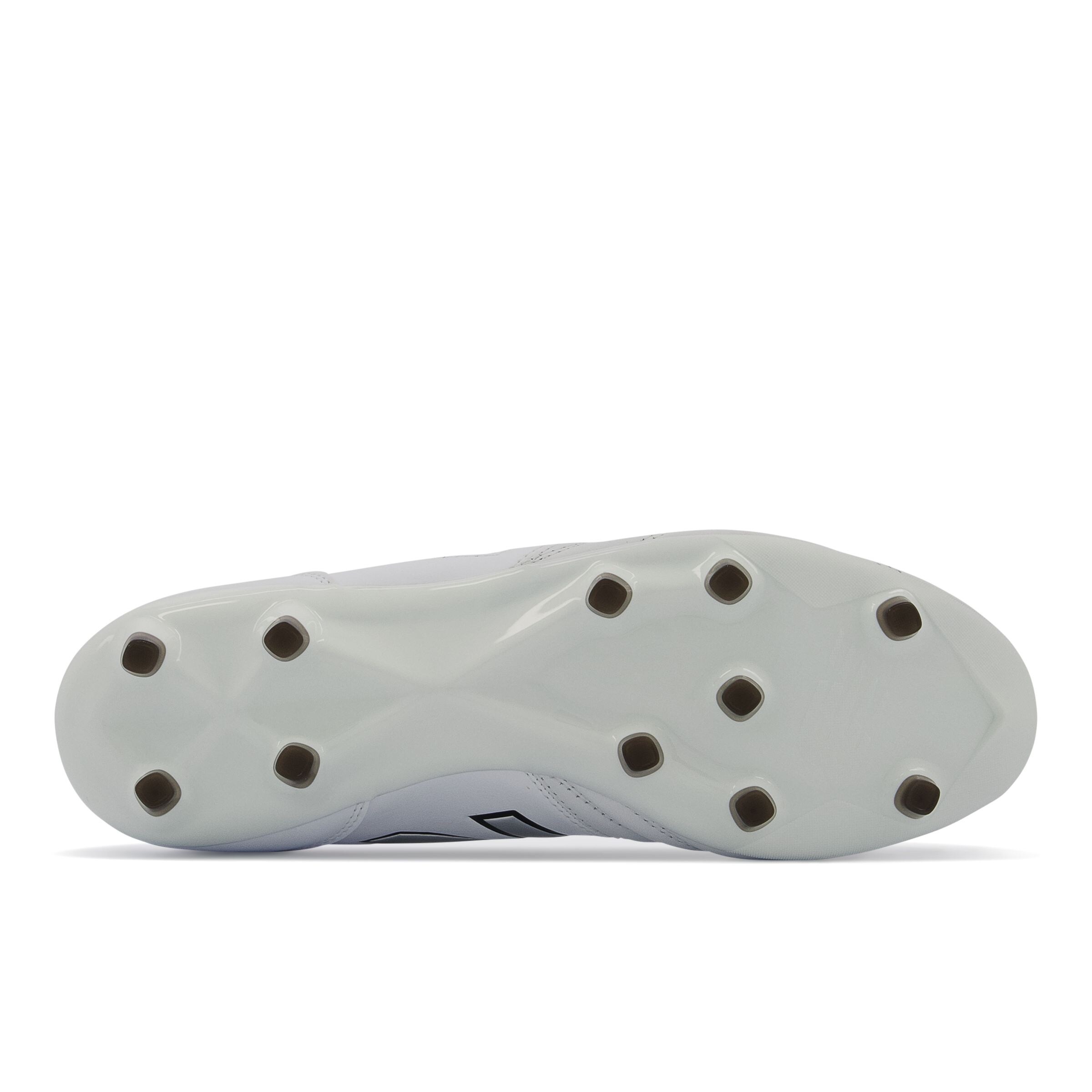 Chaussure de foot '442 V2 Team Fg' new balance en blanc