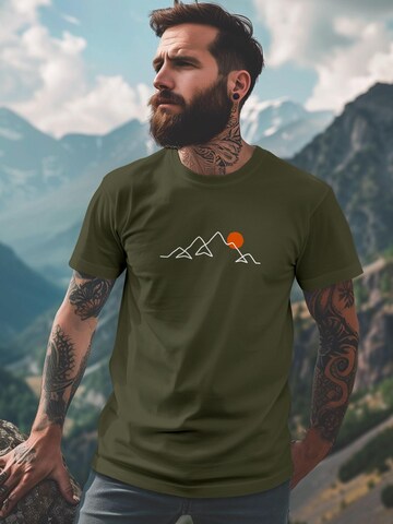 Neverless Shirt 'Berg Linie' in Green