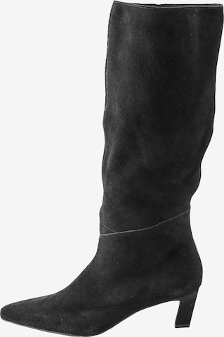 Next Saappaat värissä musta: etupuoli