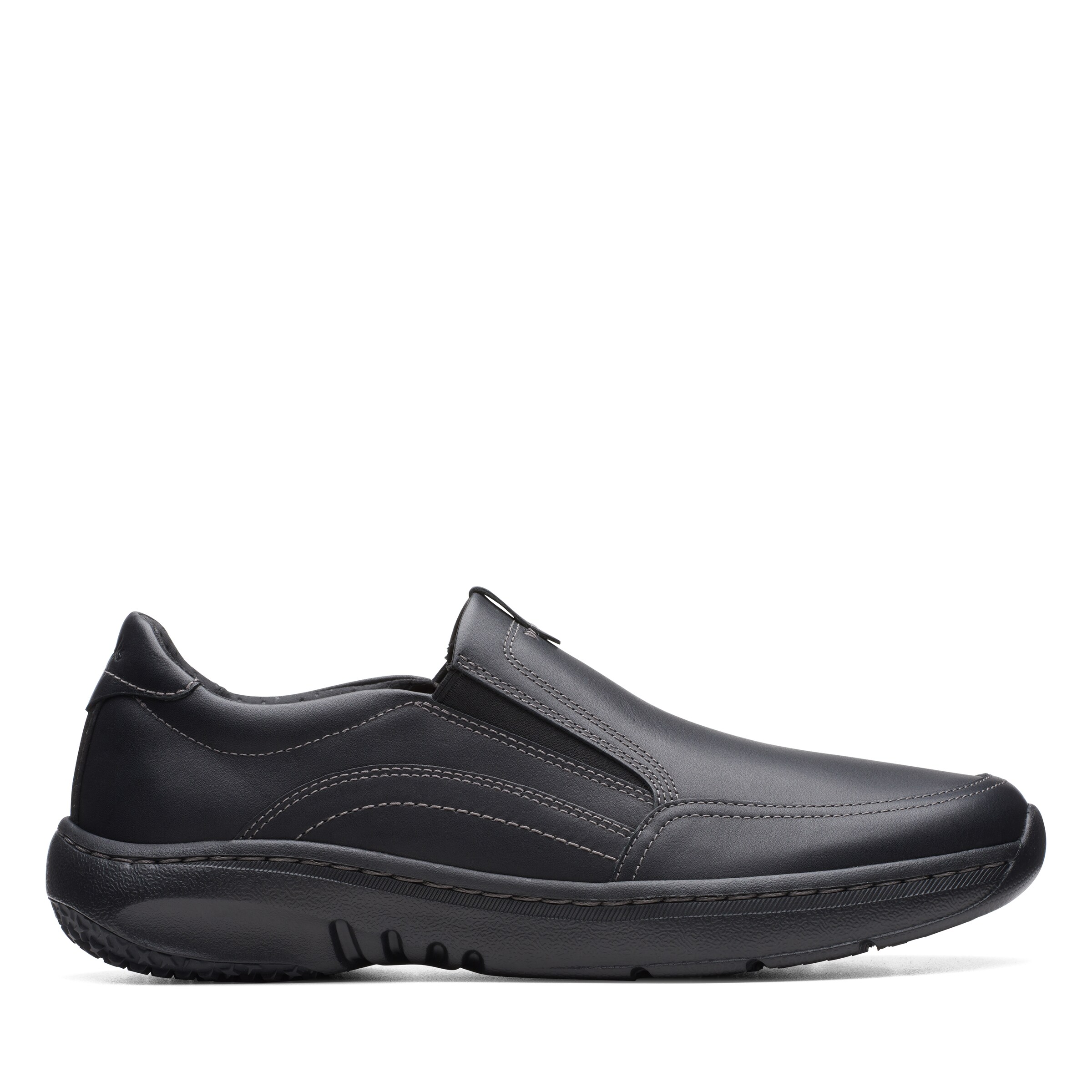 CLARKS Classic Flats in Black