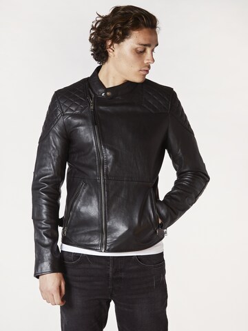 Bolongaro Trevor Between-Season Jacket in Black: front