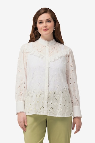 Ulla Popken Blouse in White: front