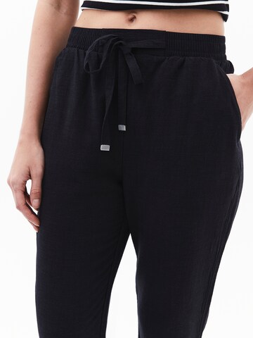 OXXO Tapered Broek in Zwart