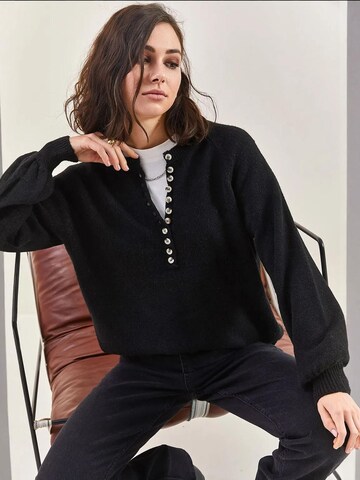Pullover di Bianco Lucci in nero: frontale