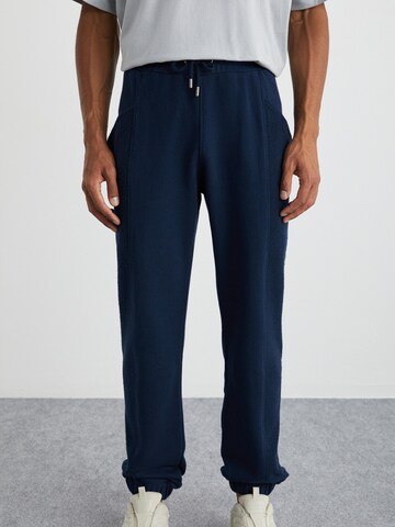 Grimelange Tapered Παντελόνι σε μπλε: μπροστά