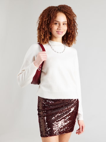 Pulover de la Tally Weijl pe alb: față