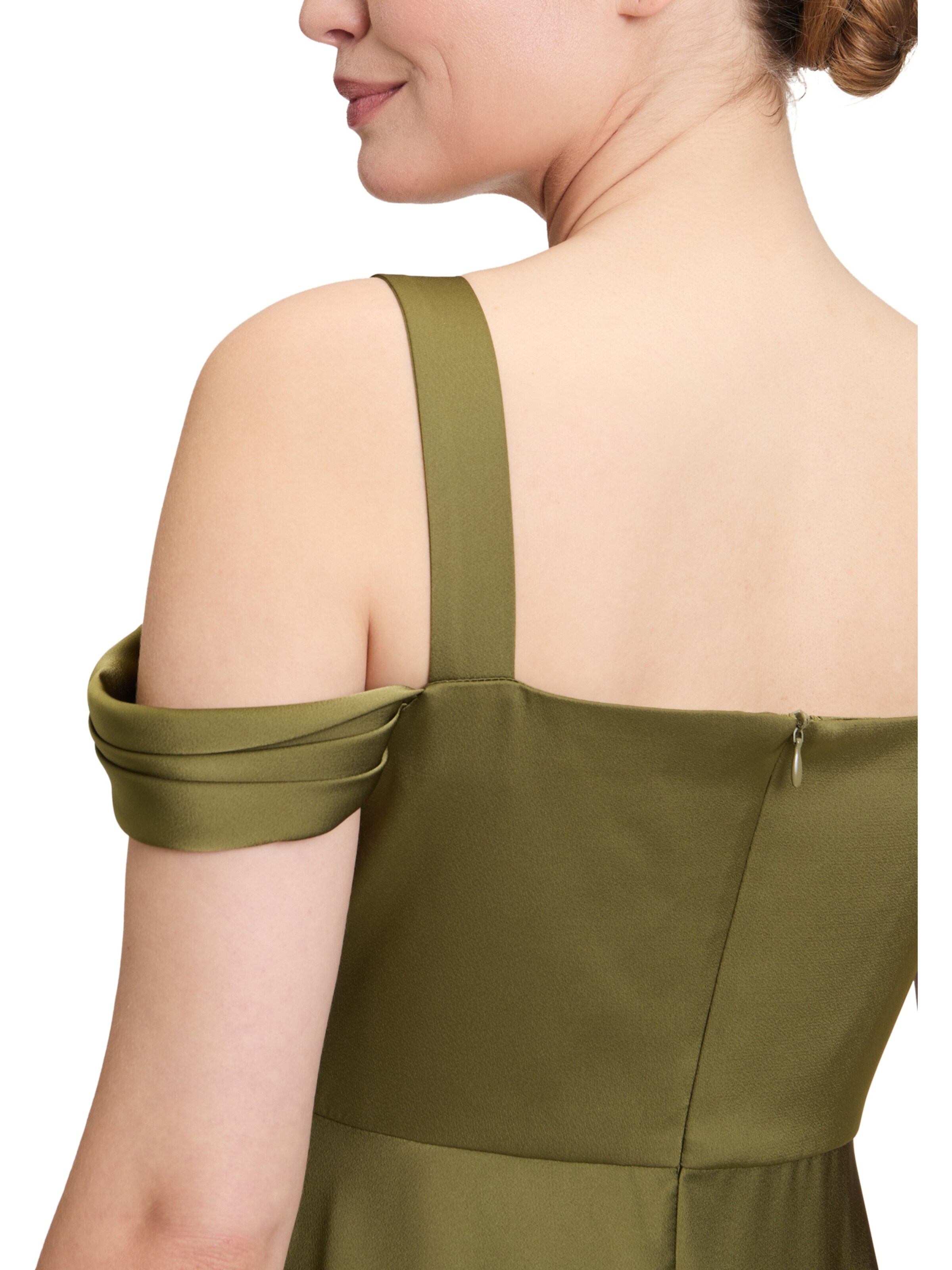 Robe de soirée Vera Mont en vert