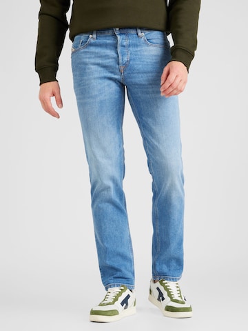 Regular Jean 'FINITIVE' DIESEL en bleu : devant